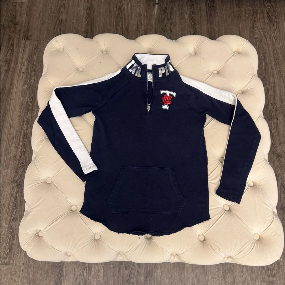 PINK Victoria's Secret Navy Pullover UofT